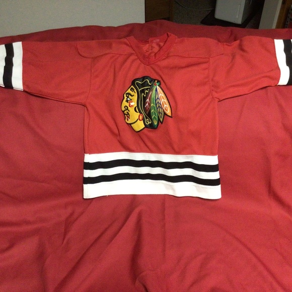 NHL CHICAGO BLACKHAWKS Childs jersey - Picture 1 of 1